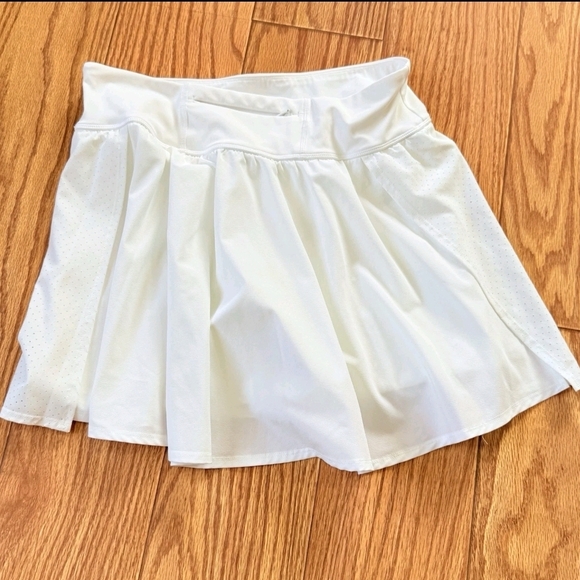 Spanx Get Moving Skort Women's Small White Tennis Skort Skirt Pocket Size LG - Picture 1 of 4